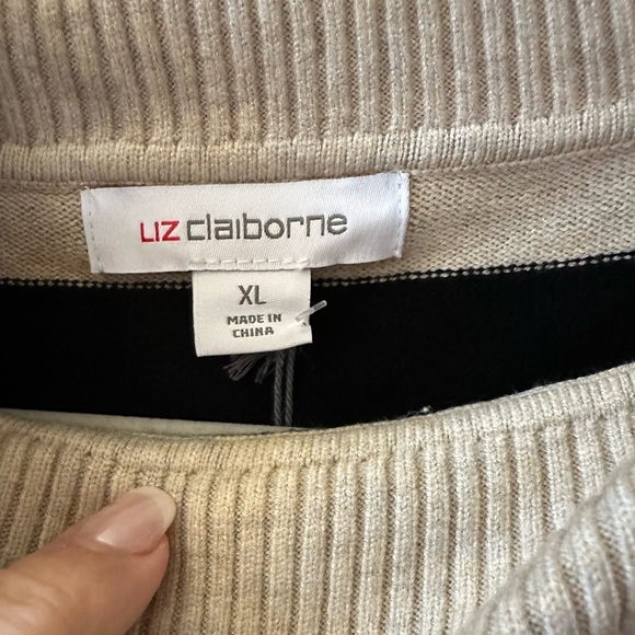 Liz Claiborne Ribbed Knit Sweater in Tan and Black - Picture 3 of 8